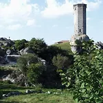 Holiday home Spacieux Et Renove Avec Equipements Modernes, Terrasse Et Vaste Jardin Pres De Gevaudan Et Margeride - Fr-1-582-301 *