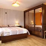 Holiday home Spacieux Et Renove Avec Equipements Modernes, Terrasse Et Vaste Jardin Pres De Gevaudan Et Margeride - Fr-1-582-301 Thoras