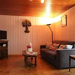 Spacieux Et Renove Avec Equipements Modernes, Terrasse Et Vaste Jardin Pres De Gevaudan Et Margeride - Fr-1-582-301 *