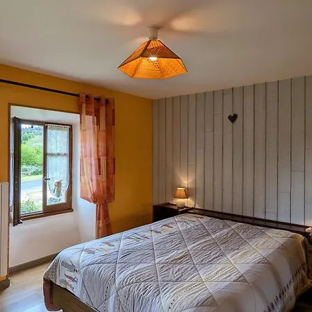 Spacieux Et Rénové Avec équipements Modernes, Terrasse Et Vaste Jardin Près De Gévaudan Et Margeride - Fr-1-582-301 Casa di campagna *