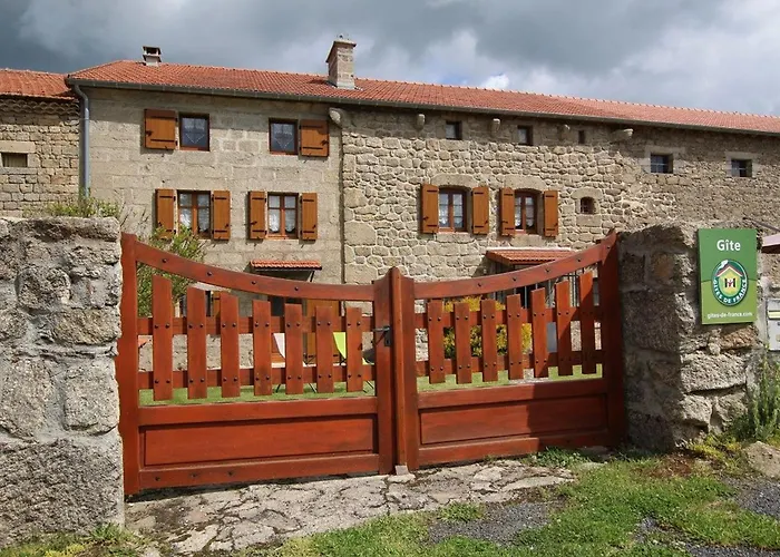 Spacieux Et Renove Avec Equipements Modernes, Terrasse Et Vaste Jardin Pres De Gevaudan Et Margeride - Fr-1-582-301 Holiday home